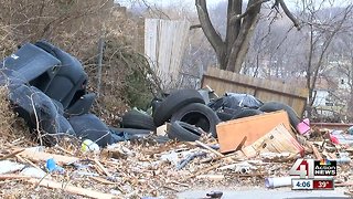 Strong winds in KC cause headache at illegal dumping sites