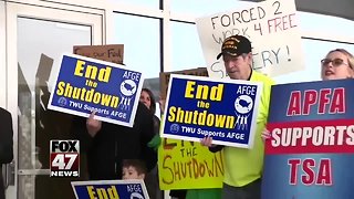 Senate fails to end government shutdown