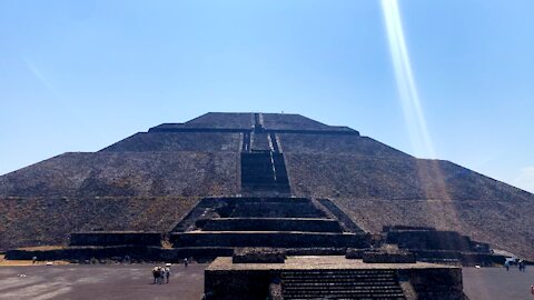 Pyramid Of The Sun - Pyramid Of The Moon