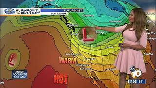 10News Pinpoint Weather with Meteorologist Angelica Campos