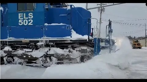 Street Running E&LS Freight Train Pushing Snowbanks Downtown #trains #trainvideo | Jason Asselin