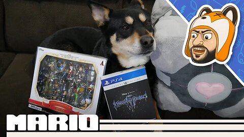Unboxing the Kingdom Hearts III Deluxe Edition + Bring Arts Figures Bundle (PS4)