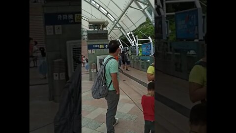 stasiun kereta api di hongkong