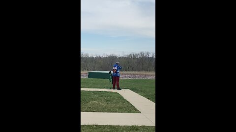 Shooting at a trap tournament