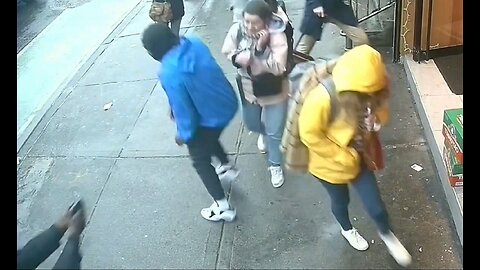 Gunman opens fire in Manhattan, causing NYC pedestrians to flee for safety