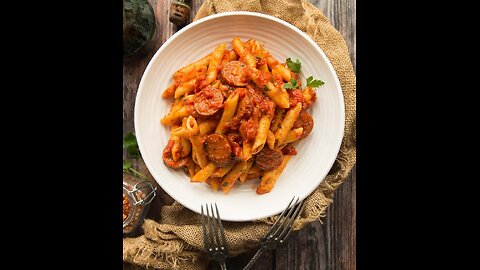 Quick & easy penne with smoked sausage