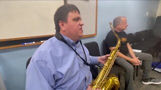 Blind music instructor inspires children in week-long Jazz camp