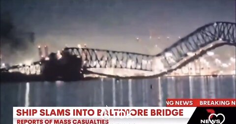 BALTIMORE KEY BRIDGE COLLAPSES🌊🚙🎢⛴️AFTER BEING STRUCK BY CARGO SHIP🌊🚗🎢🚢💫