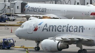 American Airlines Aggressively Hiring To Avert Major Cancellations