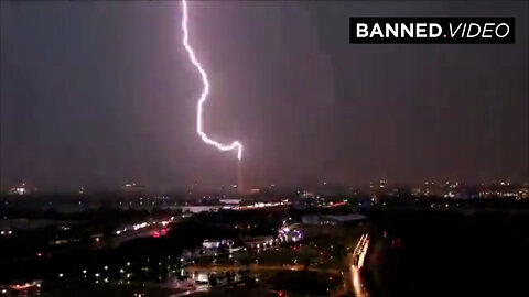 VIDEO: Lightning Strikes The Washington Monument