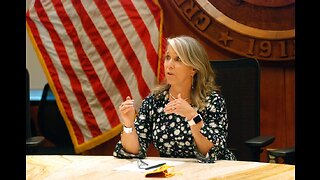 New Mexico Governor is outside her mind