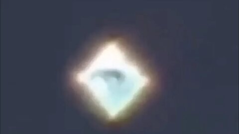Diamond shape UFO sighting filmed by stunned eyewitness #ufo #ufonews1