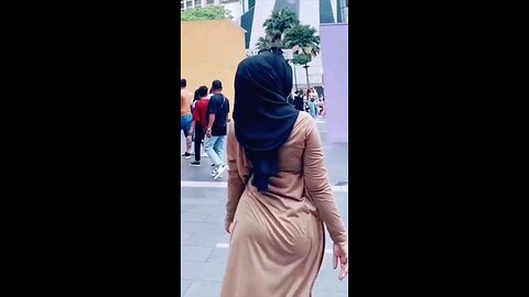 hijabi cute ass