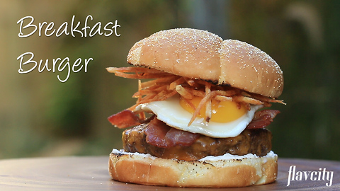 How to make a delicious breakfast burger