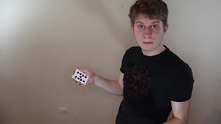 Can you figure out this clever card illusion?