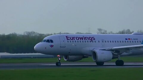 PLANE SPOTTING IN MANCHESTER, England