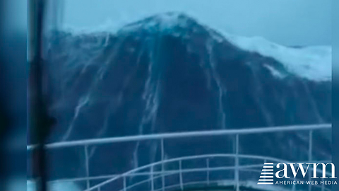 Ship Traveling In The North Sea Films One Of The Largest Waves Ever