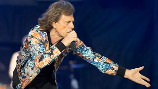 Mick Jagger Will Have Surgery To Repair Heart Valve