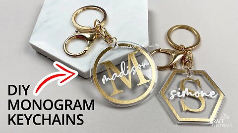 DIY MONOGRAM KEYCHAINS WITH VINYL TUTORIAL 😍