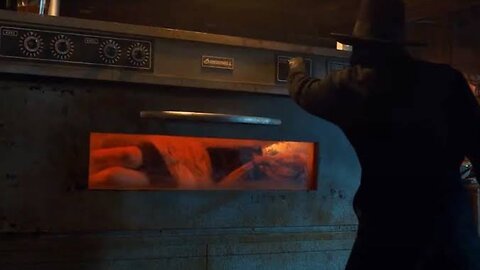 She wakes up in the Oven at 250° Heat || Horror/Mystery movie summarised