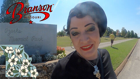 Ozarks Memorial Park Cemetery & The Hollywood Wax museum, Branson MO, This is Cal O' Ween!