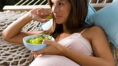 5 Things Pregnant Women Should Avoid After Meals