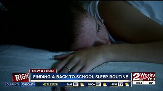 How to get kids into a sleep routine for school