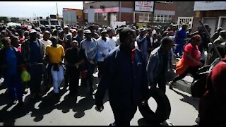 SOUTH AFRICA - Johannesburg - Alexandra residents march to Sandton (videos) (KFE)