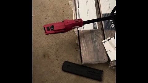 Review of my 40volt 2.5 amp hour Skil Chainsaw and Rainbow Vacuum Review