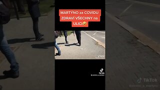 "DOBRÝ DEN" CHALLENGE / MARTÝNO za COVIDU ZDRAVÍ VŠECHNY na ULICI! #funny #shorts #tiktok