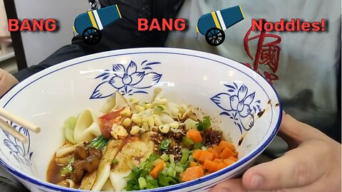 Foreigner Tries Shaanxi Noodles: First Bite to Flavor Shock! #Foodie