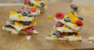 Frozen Yogurt Bark