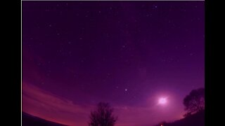 Jaw-dropping sunset to moonset sky time lapse