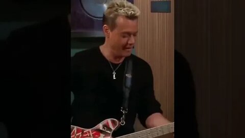 Is This Why They Called It The Brown Sound? #eddievanhalen #twoandahalfmen #charliesheen