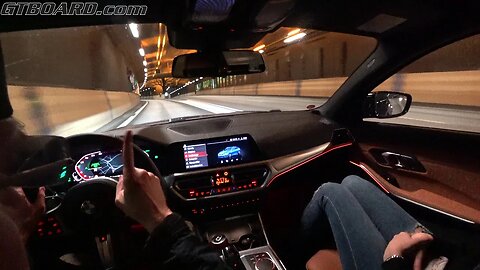 G20 BMW 330i Night citydriving POV BMW Live Cockpit Professional [4k]