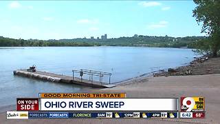 Volunteers take part in the annual Ohio River Sweep