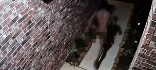 Naked man rings Texas doorbell