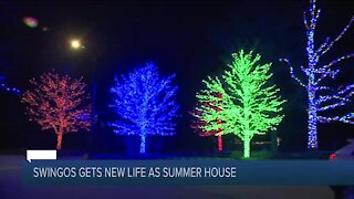 The Summer House in Lakewood shows off spectacular light display