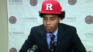 Paul Woods signs with Rutgers