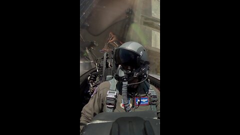 F-22 Cockpit Max Vertical Climb