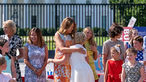 Melania Trump First Lady of the United States: a remarkable woman, and who loves all America!