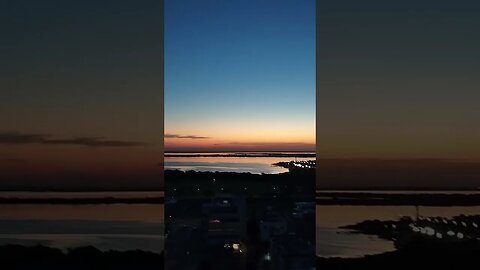 VLOG - SUNSET APPRECIATION FROM THE HOTEL ROOFTOP SUITE - SATURDAY - RELAX - TRAVEL BLOG #shorts