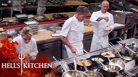 Gordon Ramsay Cooking On Hell's Kitchen
