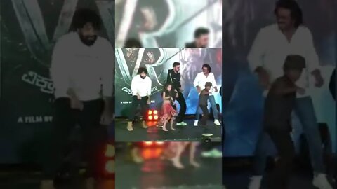 Viral Kiccha Sudeep, Upendra and Jani Master dance to Ra Ra Rakkamma Vikrant Rona Trending #SHORTS