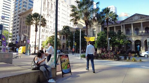 Walking in The Brisbane Central Business Destrict | Australia