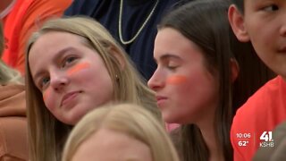 Community reacts after shooting at Olathe East High School injures 3