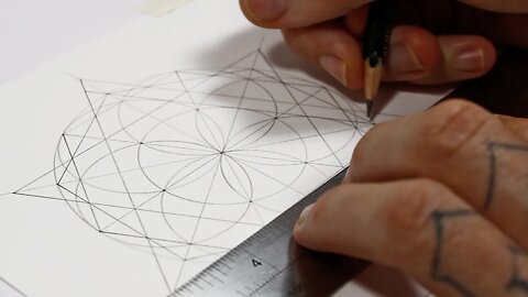 How to Draw an Impossible Six Pointed Star | Impossible Hexagram Tutorial