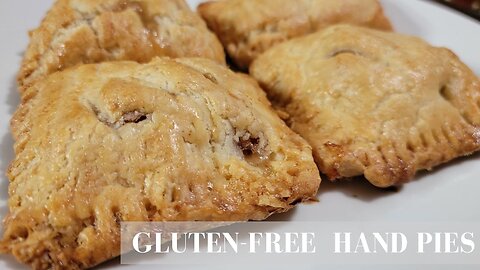 GLUTEN-FREE HAND PIE RECIPE | USING GLUTEN-FREE PIE CRUST | PERFECT TREAT FOR THOSE COLD DAYS