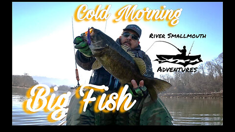 Cold Morning- BIG FISH (Late FALL Kayak trip!)