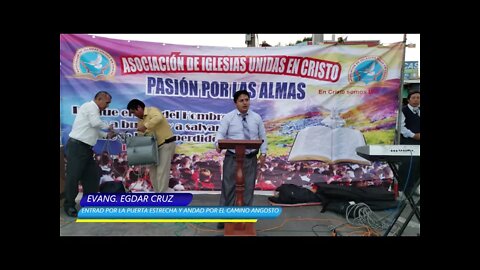 Entrad por la Puerta Estrecha y Andad por el Camino Angosto - EDGAR CRUZ MINISTRIES